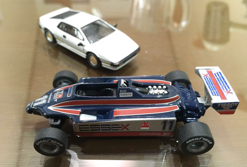 The 81's ride height is a bit high (coz it has a pull back motor and is essentially a toy) but detailing is not too shabby. Note the ‘engine’